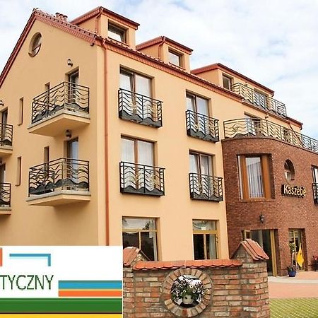 Bed and Breakfast Gosciniec Kaszebe Леба Экстерьер фото