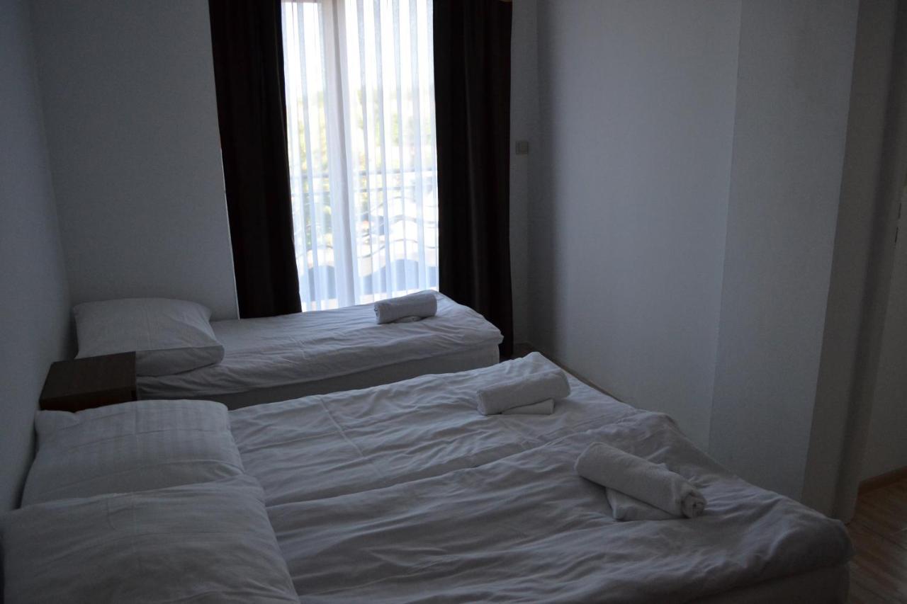 Bed and Breakfast Gosciniec Kaszebe Леба Экстерьер фото