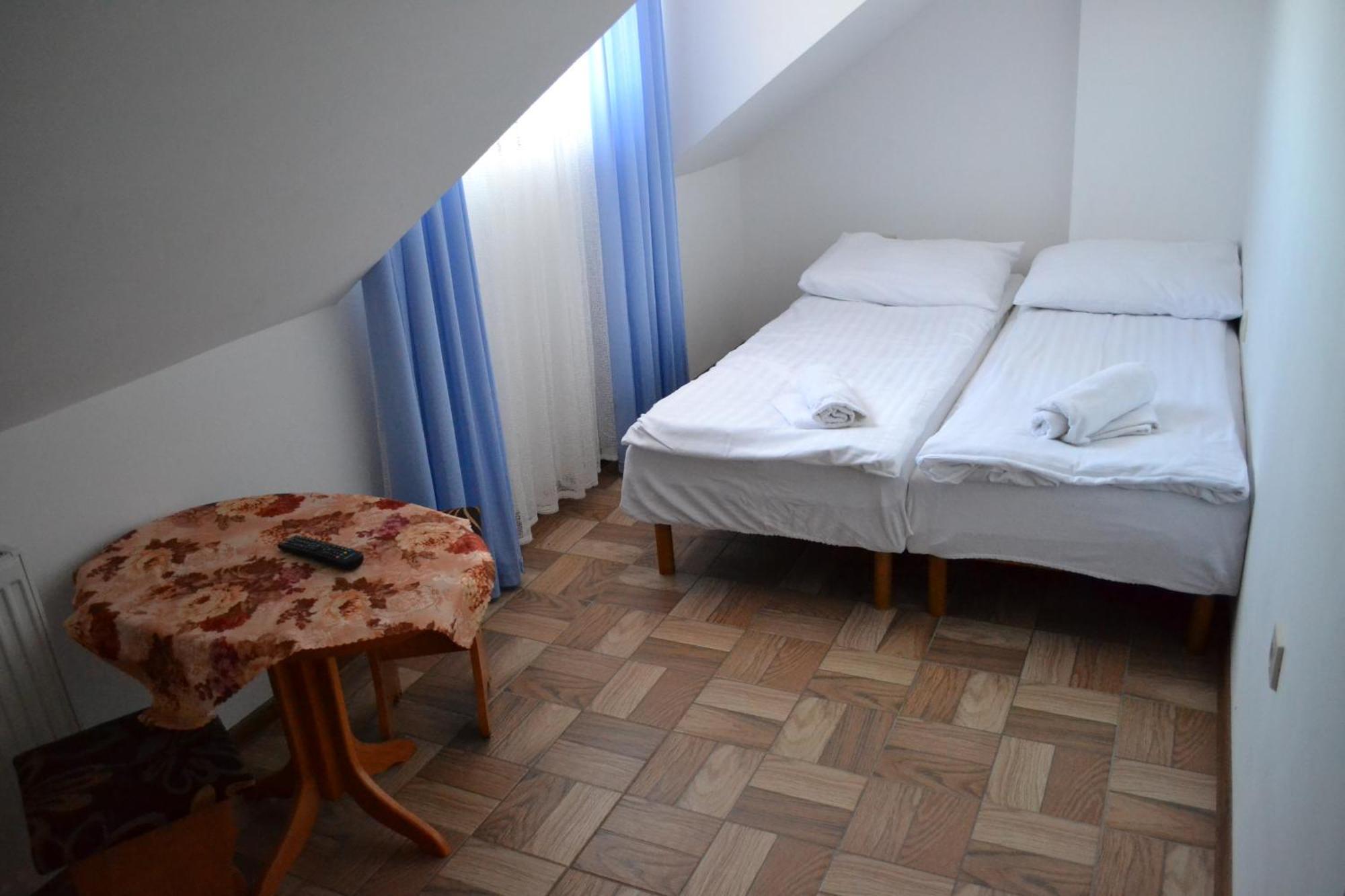 Bed and Breakfast Gosciniec Kaszebe Леба Номер фото